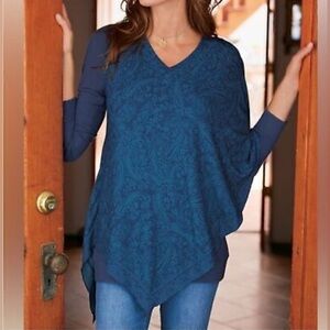 SOFT SURROUNDINGS Patriot Blue Arpina Long sleeve Paisley Tunic Cape Pullover
